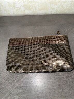 Vintage Whiting & Davis Metallic Gold Mesh Clutch